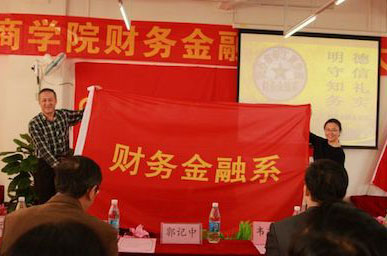 8F256C5805E5DDC8D04BE2BDD63_2720A97D_C62E.jpg?e=