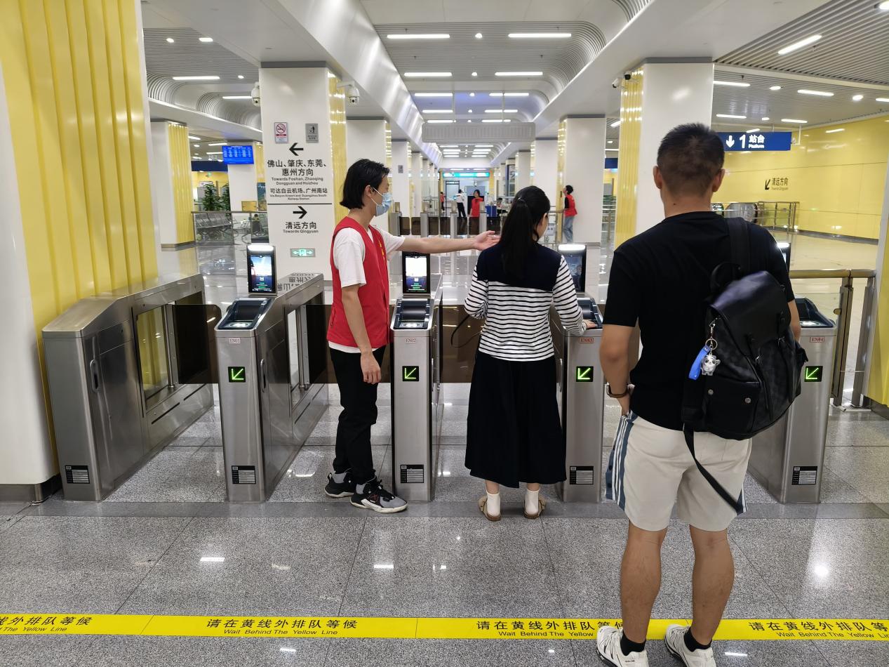 63E4EC257984F7D4A1CCAAE81F7_118F4644_354B1