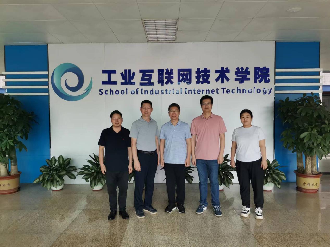 �齫����2(�й���)�ٷ���վ - IOS/��׿ͨ�ð�/�ֻ�APP����