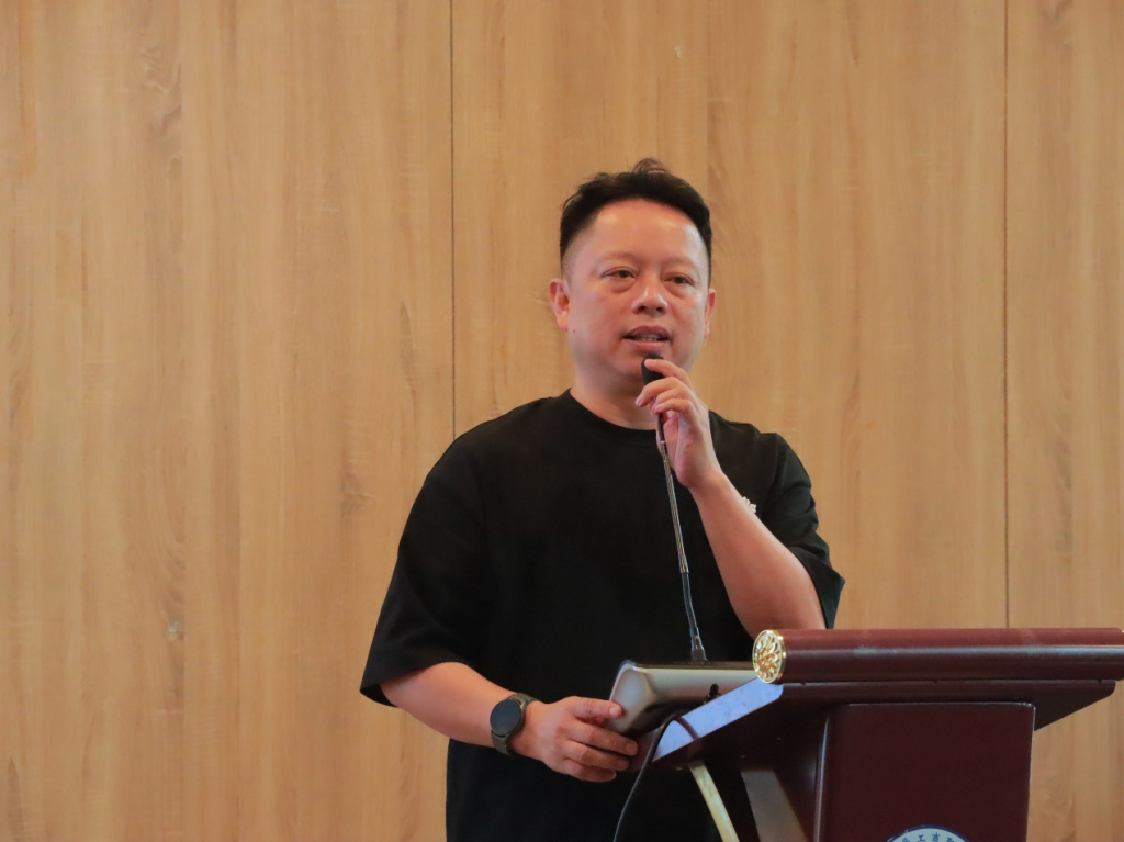 17B8558D103514FDB27E70E541B_F7889ACE_1462B8