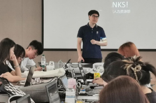 76116FD65E4DDFE73AD12199CB5_837A5B70_4AE46