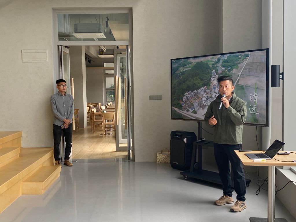 7970F78D4AFD19431BE2E12BDD0_0AA1AAE8_17827