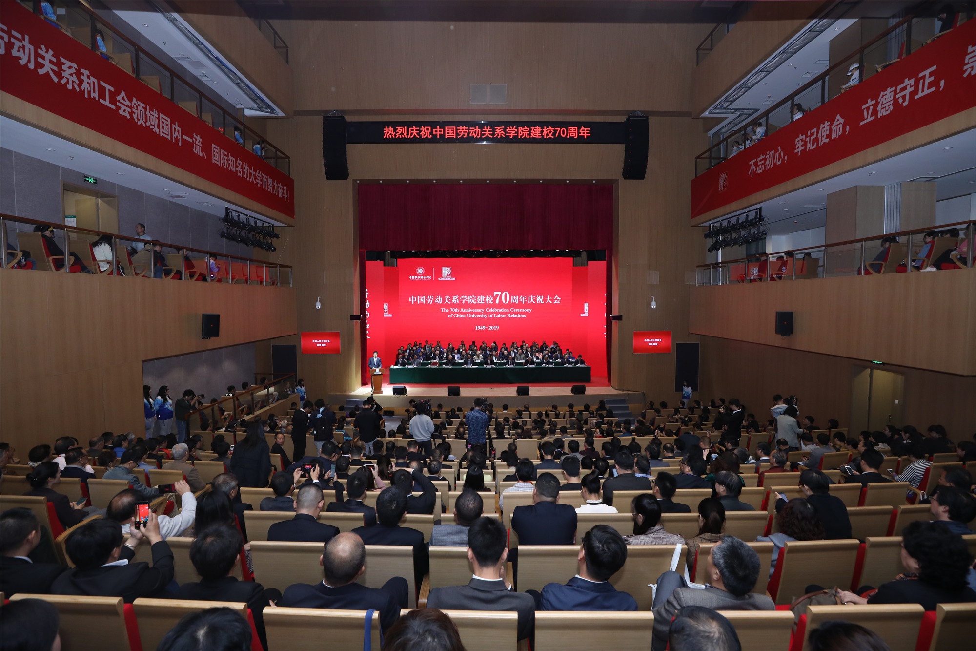 C251CFA4112F92D945E797ED7EF_1CF16E4F_9EF44.jpg?e=