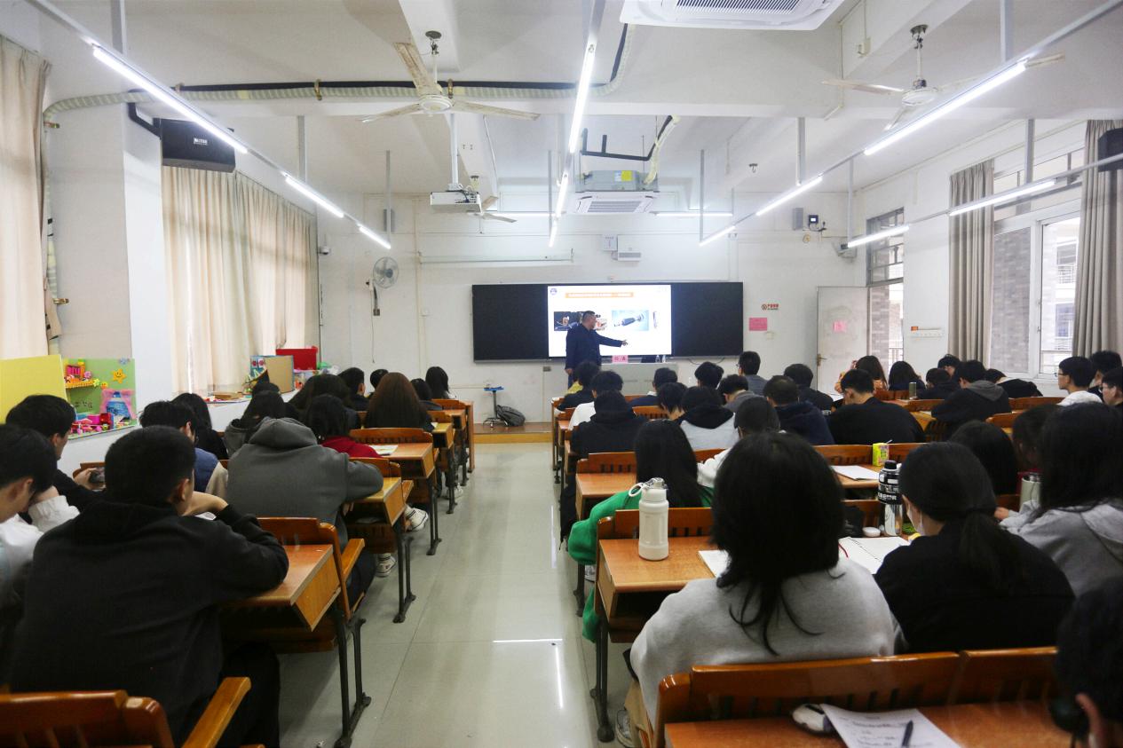 9A5365B9D8B129EC3D6AE4EF4E6_2122C0F2_1D819 9A5365B9D8B129EC3D6AE4EF4E6_2122C0F2_1D819