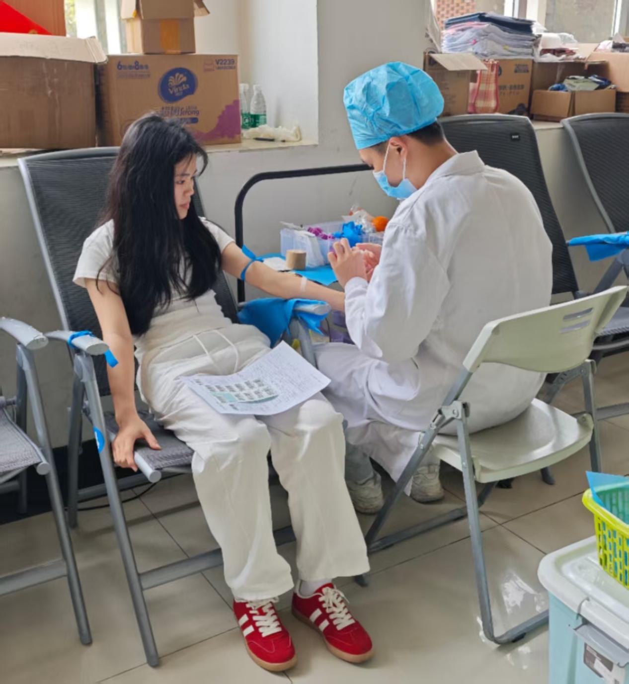 9CCC1FF4B7D6F7A89DAD9512429_B09E0F14_23586