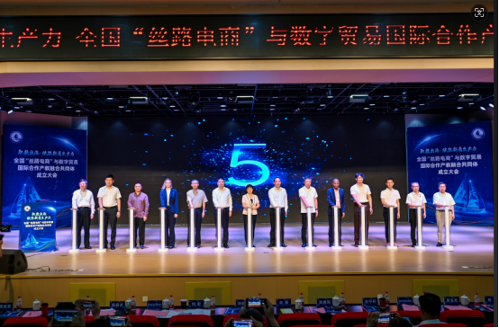 37FBE8989622F70721BEF1F9ED0_B0264681_C5E5E.png?e=