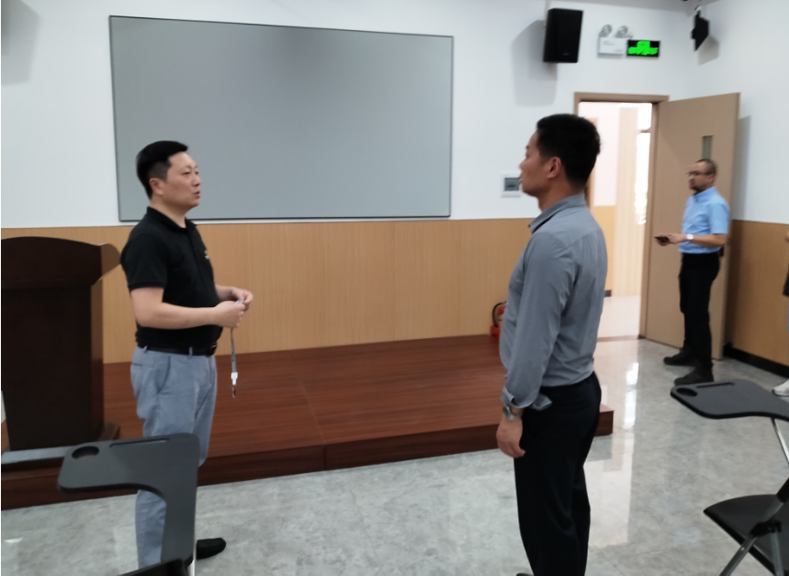 4855A8BB7CB1C3135EAD5657229_81EB66E2_AED18