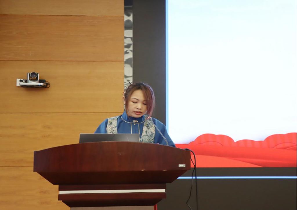 E443DC1CF4145A43AF90D9723D6_B2EACED5_8DBDF