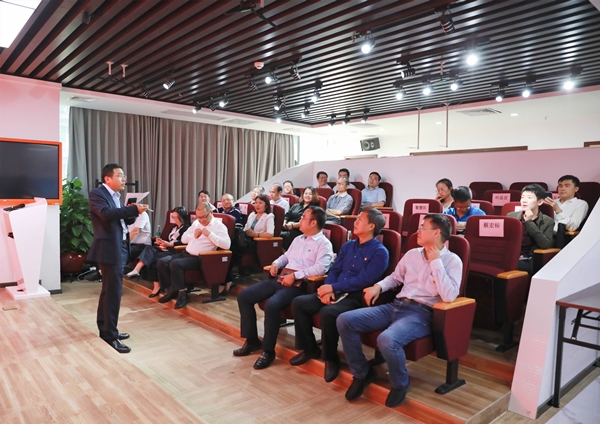 5774AF242F3FDEBFCA595D3CB27_30DCB96D_38DEF.jpg?e=