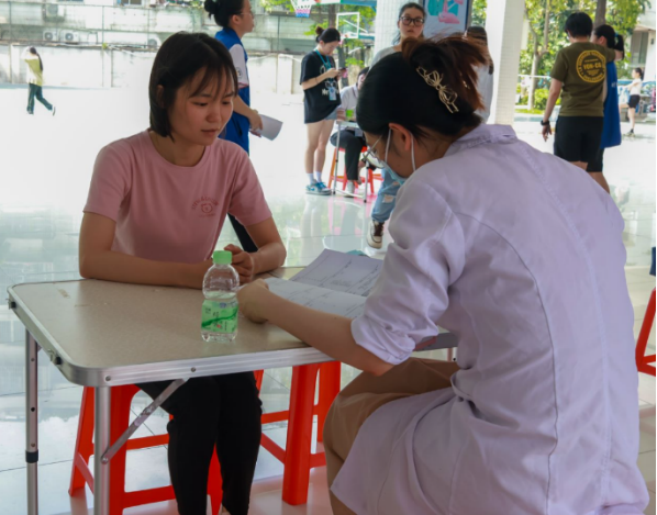 7C9FE6F101D653CDED9648CAA30_9B0426EE_112777