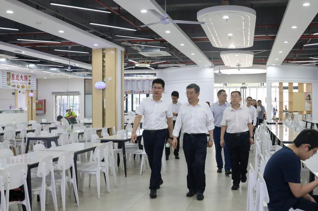 811A2EDD78FEAAB7EB55FE931A6_20D5E6EA_1C816