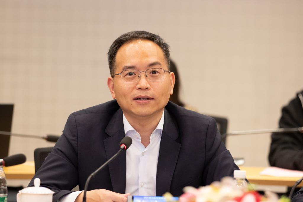 032FA335147854C7DD0AE4F8A1A_4C5869D4_B295.jpg?e= 032FA335147854C7DD0AE4F8A1A_4C5869D4_B295.jpg?e=