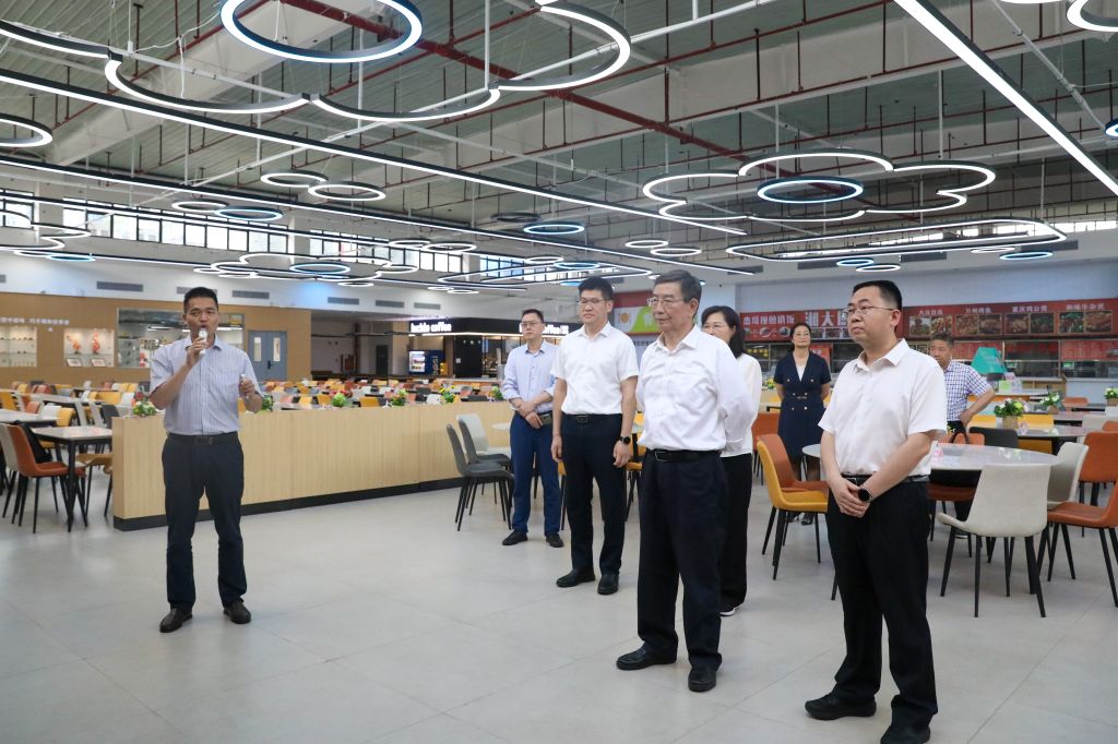 F96E3A45AB4A6A0DB5E7A1DEC19_AE1D8B24_201A2