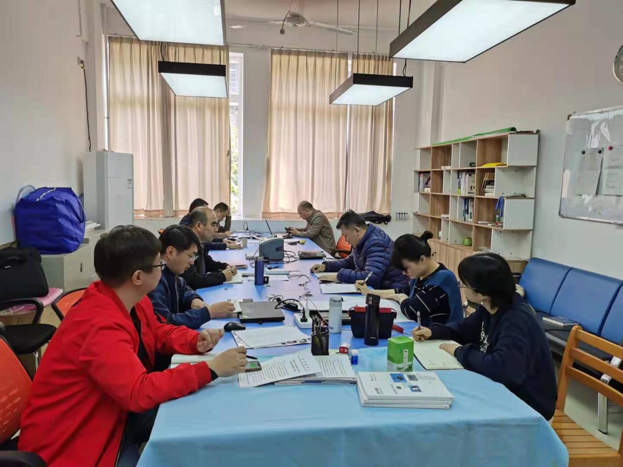 14207D9A173BABE98ED5D59B27B_9A6BBD9E_2090F