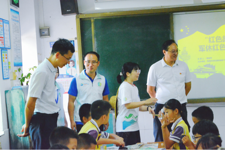 60B5A412700C93F62241FCBAD34_73F56C95_70A7F