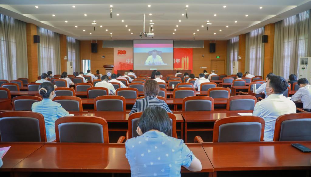 6C77F917C3F8FA89DE37D49A45E_E88B2E69_13D37.png?e= 6C77F917C3F8FA89DE37D49A45E_E88B2E69_13D37.png?e=