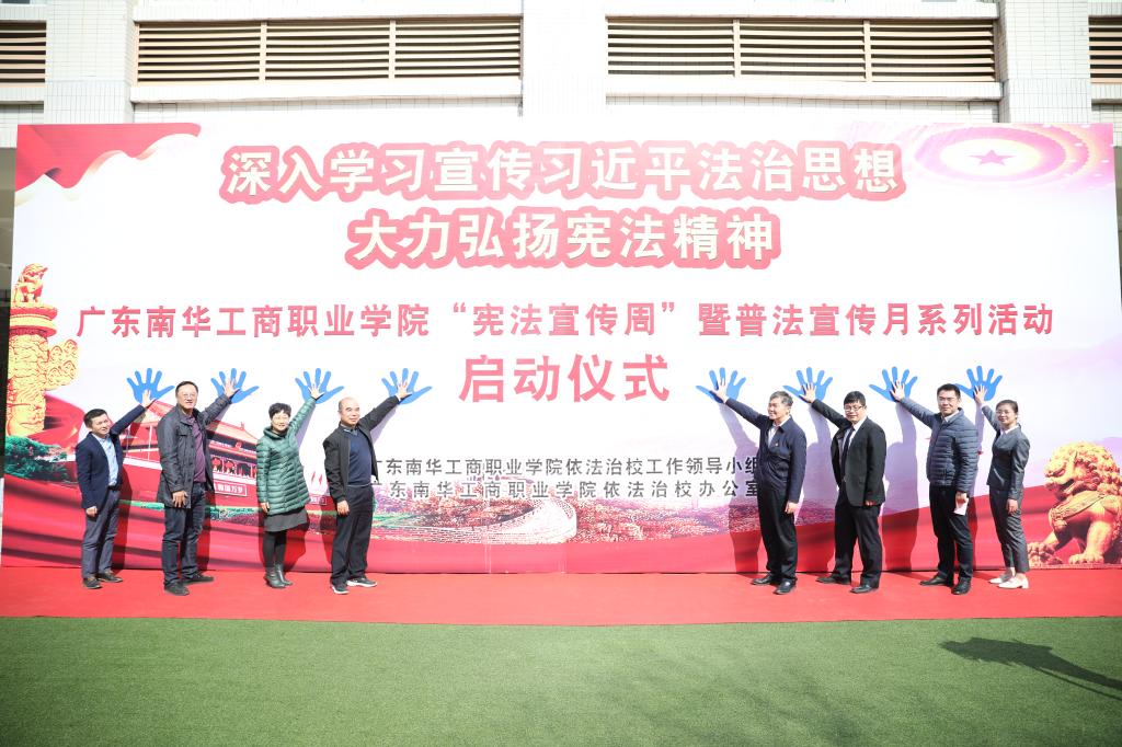 24E5EEBA2F09ACDC385D0265F26_5A448E82_1D922.jpg?e= 24E5EEBA2F09ACDC385D0265F26_5A448E82_1D922.jpg?e=