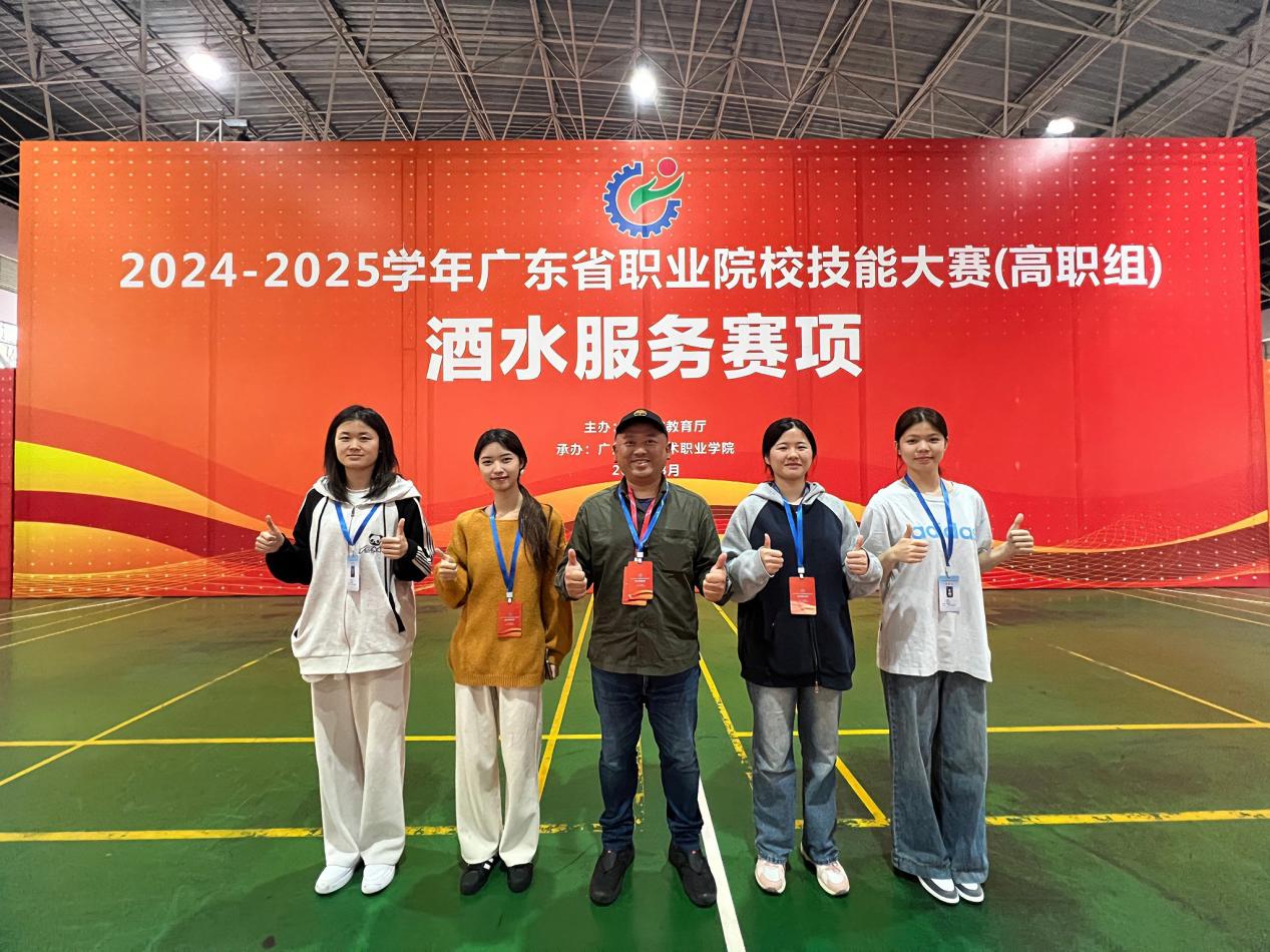 8E639B0A720E8844D4E7F45EB32_70D6BC3C_31384