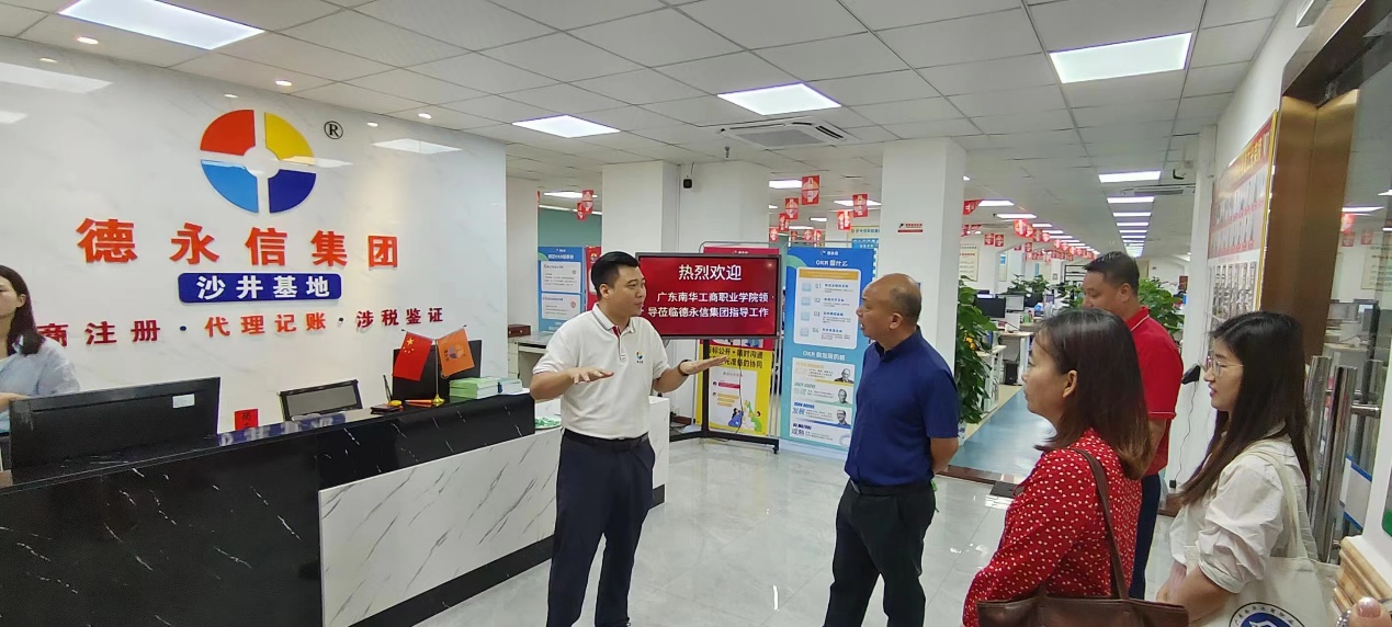 BE1121480904C76C21E8A054311_B0BC0207_3EE13.jpeg?e= BE1121480904C76C21E8A054311_B0BC0207_3EE13.jpeg?e=