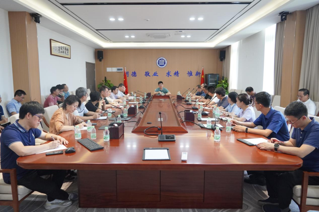 BC1F50FC8BCF6F779473E04D935_8B3049A1_145816