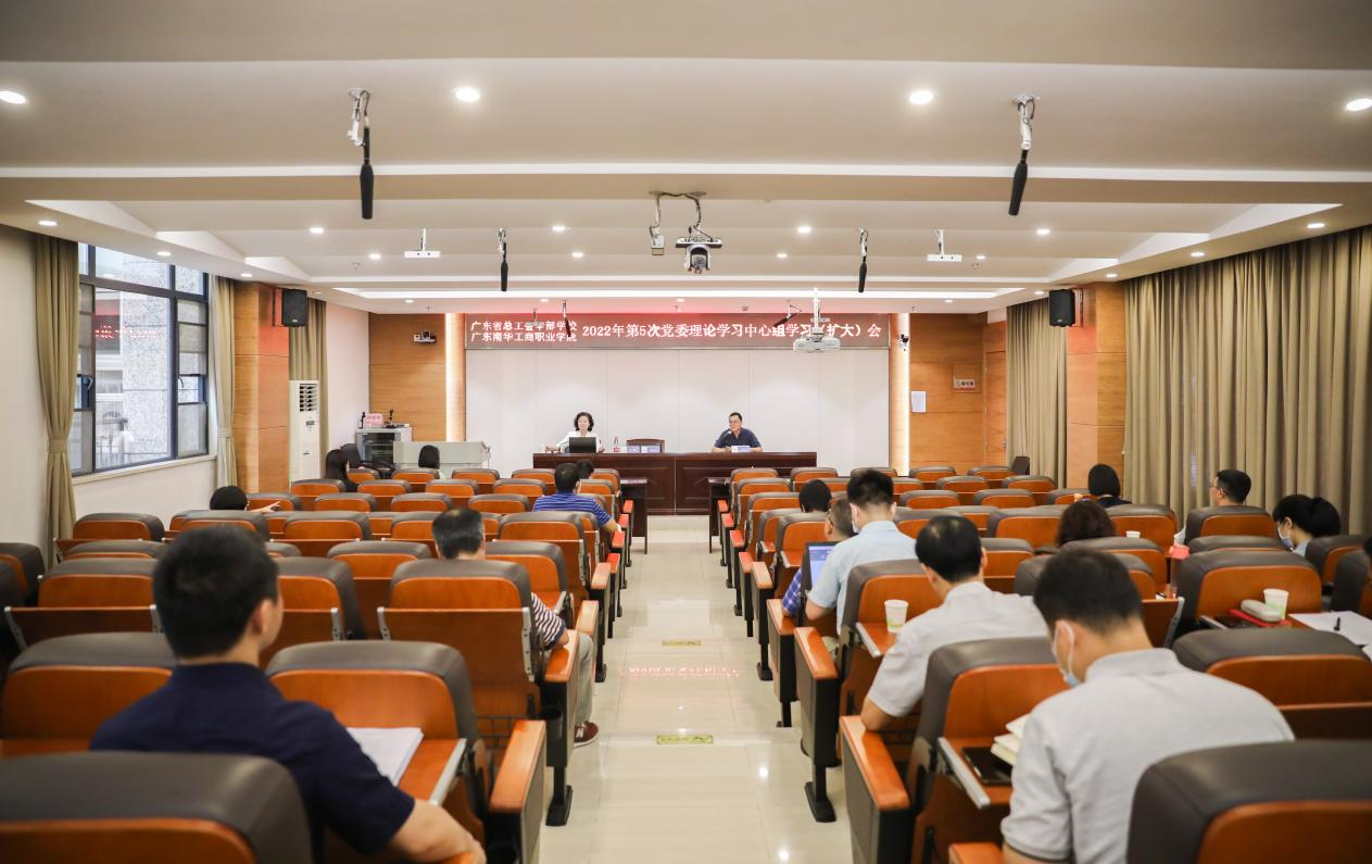 1ACC58007492283CB7A077F7D74_FBA6EFBE_E4DA3.png?e= 1ACC58007492283CB7A077F7D74_FBA6EFBE_E4DA3.png?e=