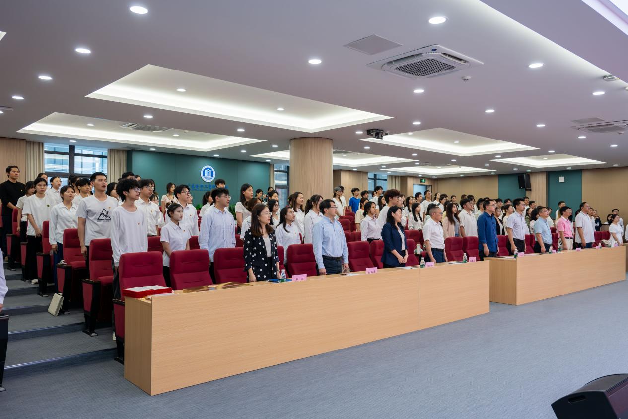 9B60154CEEBF9CC095864D89E46_9F54F051_1EE9A