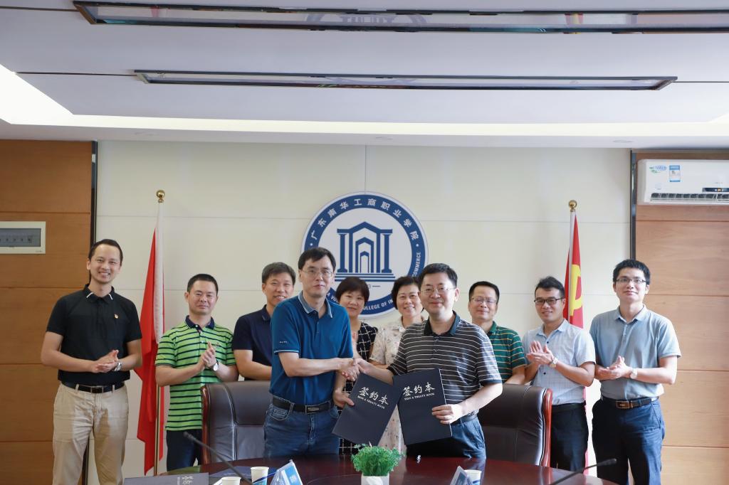 FC9B1CDB03237D345E217FDAE66_0843D0EF_1520F.jpg?e=