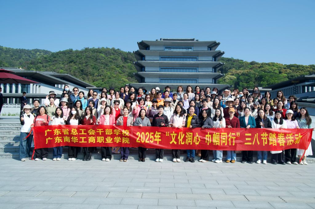 Â齫ºúÁË2(ÖйúÓÎ)¹Ù·½ÍøÕ¾ - IOS/°²×¿Í¨Óðæ/ÊÖ»úAPPÏÂÔØ