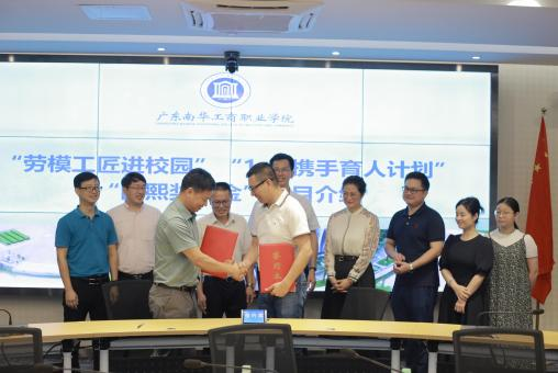 DFB2FAF64D6ACCE425784885A6C_3E3138DB_37532