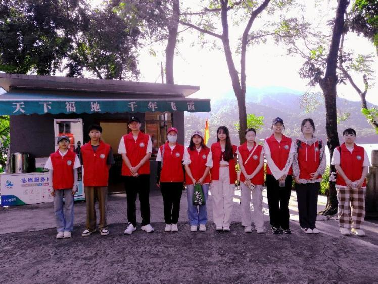 082E5140EB2F57B0395EF7A639D_A5772BDB_AD0A8