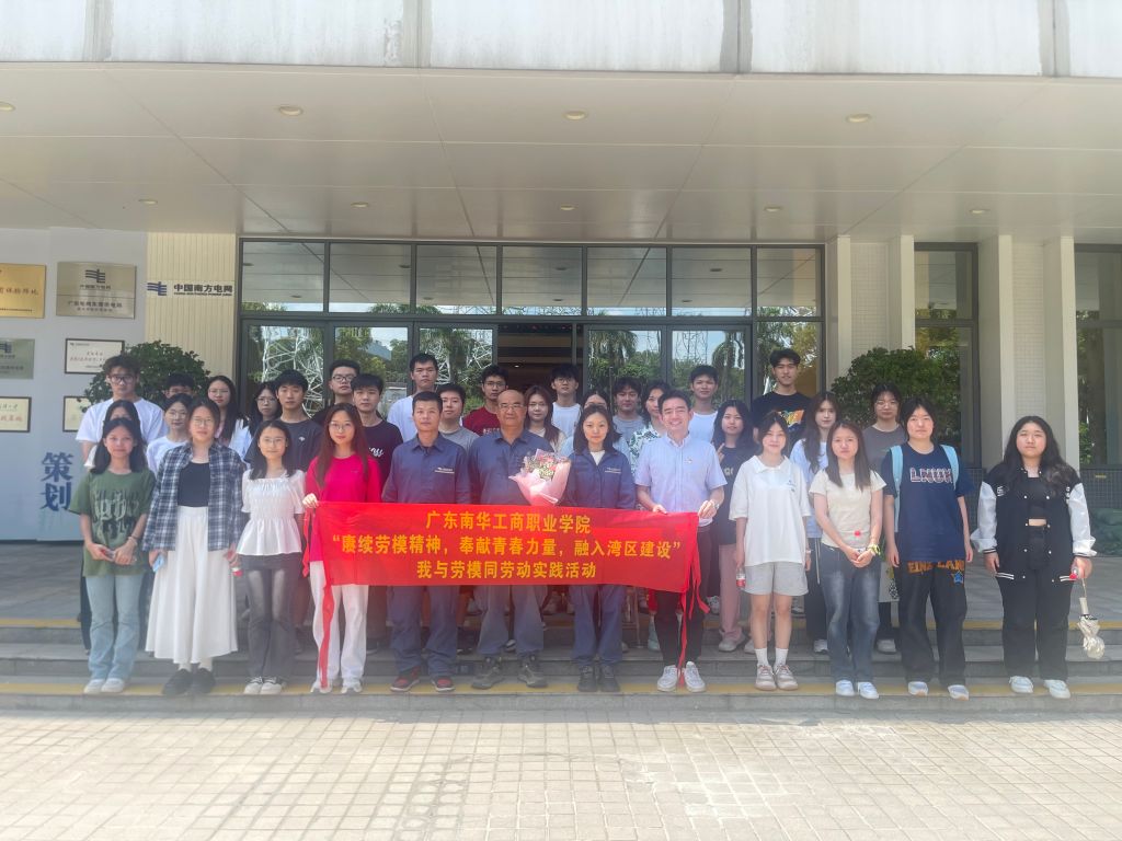 6A71C97823702295CECD1D6252E_65C428F4_1C88C.jpg?e= 6A71C97823702295CECD1D6252E_65C428F4_1C88C.jpg?e=