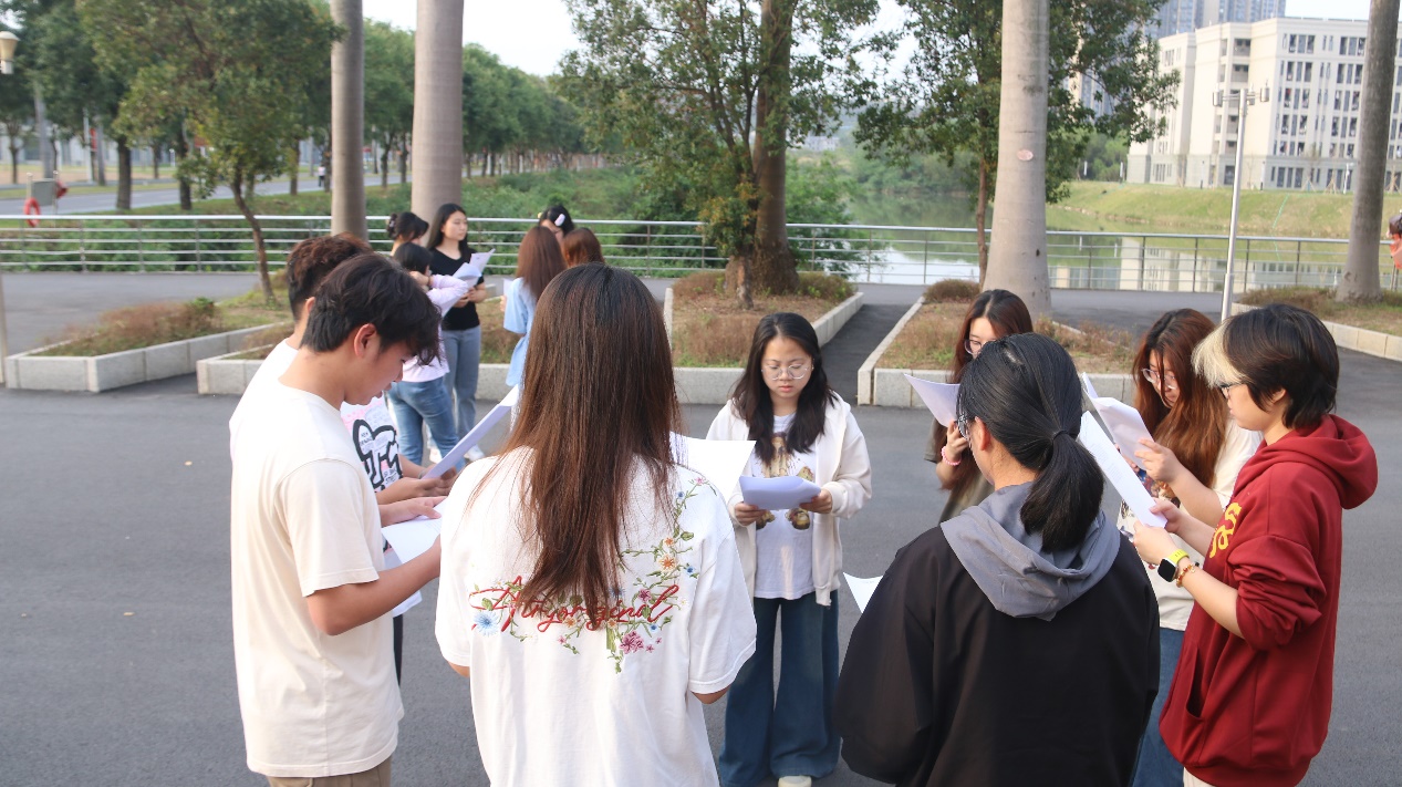 B0B8921ADFDB96FCDF8F779DC0B_45D5532F_56B49