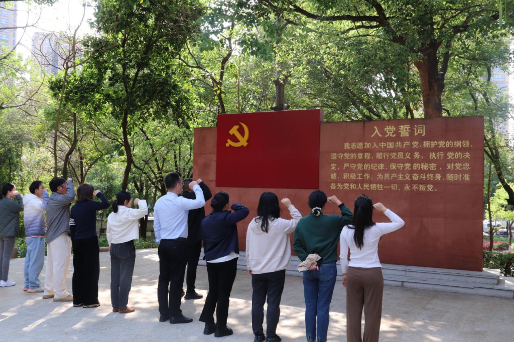 �齫����2(�й���)�ٷ���վ - IOS/��׿ͨ�ð�/�ֻ�APP����