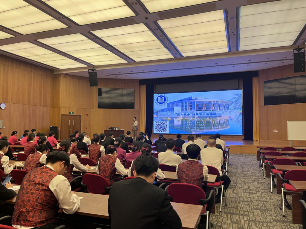 8BF0C69DC197F47FF06A1AD2B8F_AA3FC669_19AC14