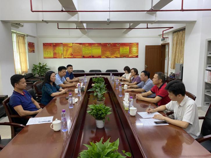 ˵��: ˫������ �������Ҷ�����ƽ���������һ��ʤ��У�����������Ƴ㻪����