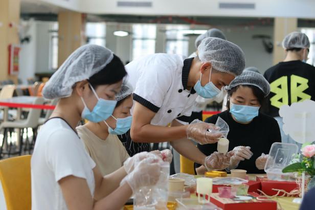 27D92B4263E4C30DD26673D4D30_C7DDDA1A_99A3