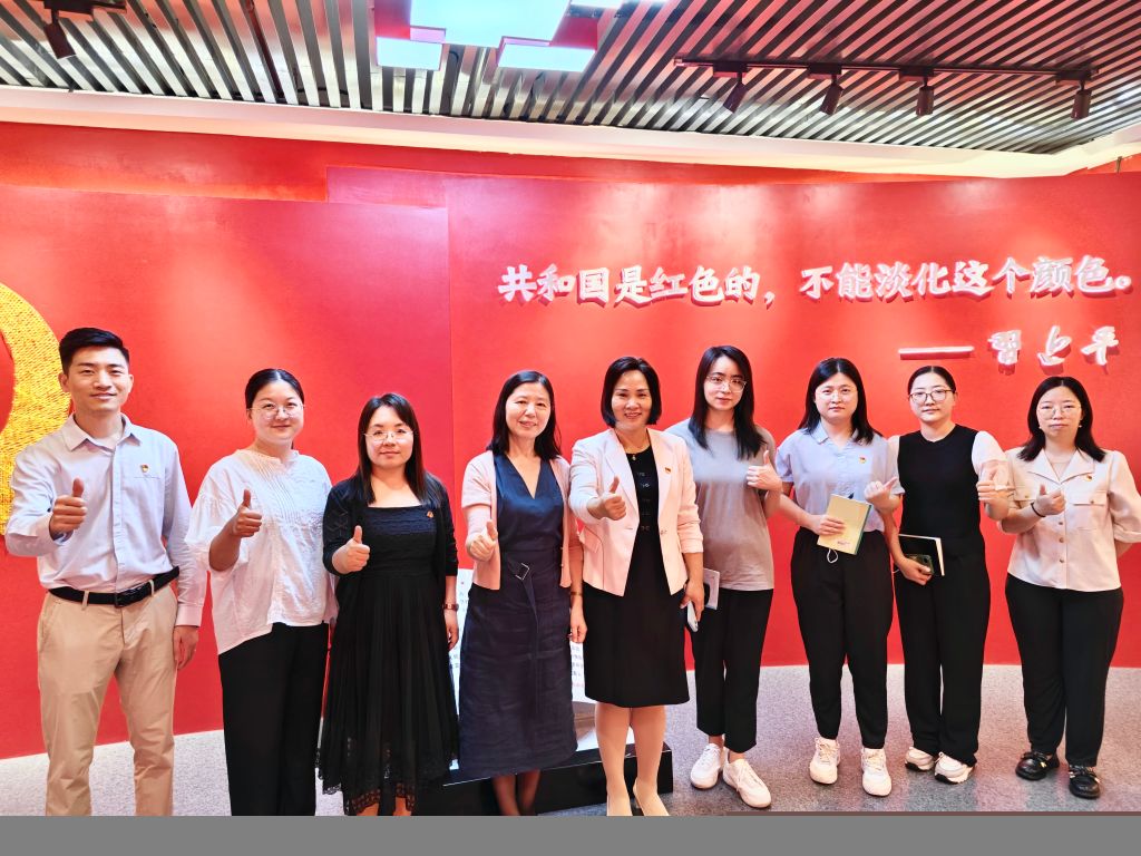 054E0E409C13E7E7C1913017C58_E0D9CE53_24F47.jpg?e= 054E0E409C13E7E7C1913017C58_E0D9CE53_24F47.jpg?e=