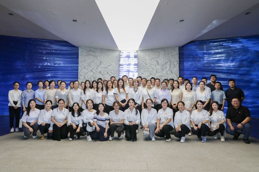 512A8621182FB42ED8A2C5121E1_3EC955C3_1BC55