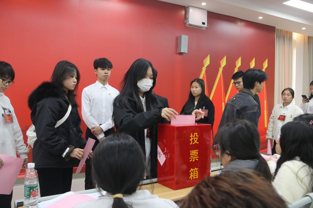 Â齫ºúÁË2(ÖйúÓÎ)¹Ù·½ÍøÕ¾ - IOS/°²×¿Í¨Óðæ/ÊÖ»úAPPÏÂÔØ