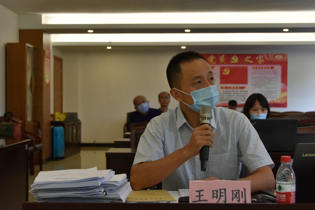 6CC2BB78FB7055BF71D0A25A7AC_BD67FE26_10010.jpg?e= 6CC2BB78FB7055BF71D0A25A7AC_BD67FE26_10010.jpg?e=