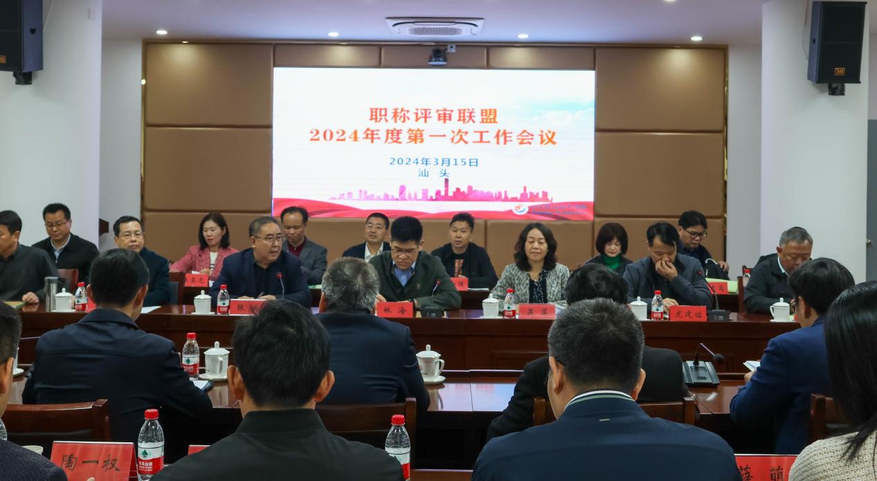 441CC4BD4CF00E38DF12E3B86CF_4135E0A1_172D4