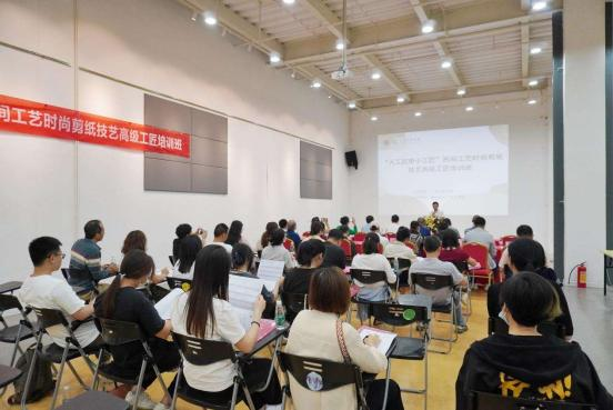 3EAE8112CB81FFFED752646BA9C_10737E20_45827