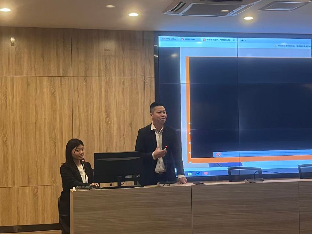 D82DDBA922279F79D36D267B764_07F0C4A4_14E11