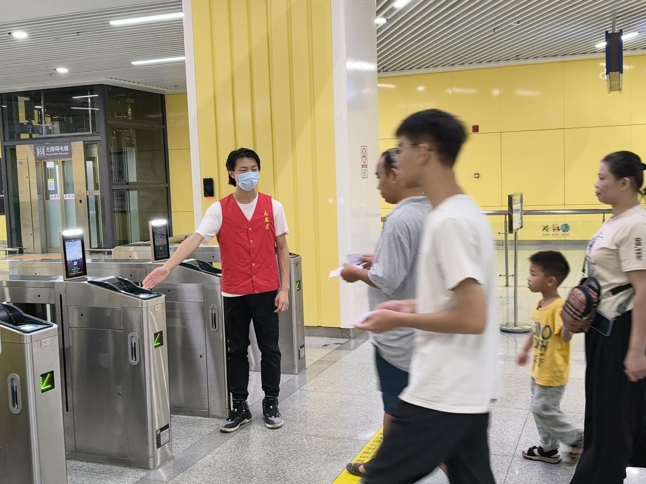 E12BC9EF86AF8A117AAD403153A_E1F691A9_27FCD