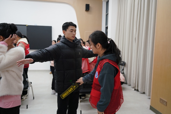 641ABAE24D9103FE3C53B1077E4_6BA2DE76_190CE