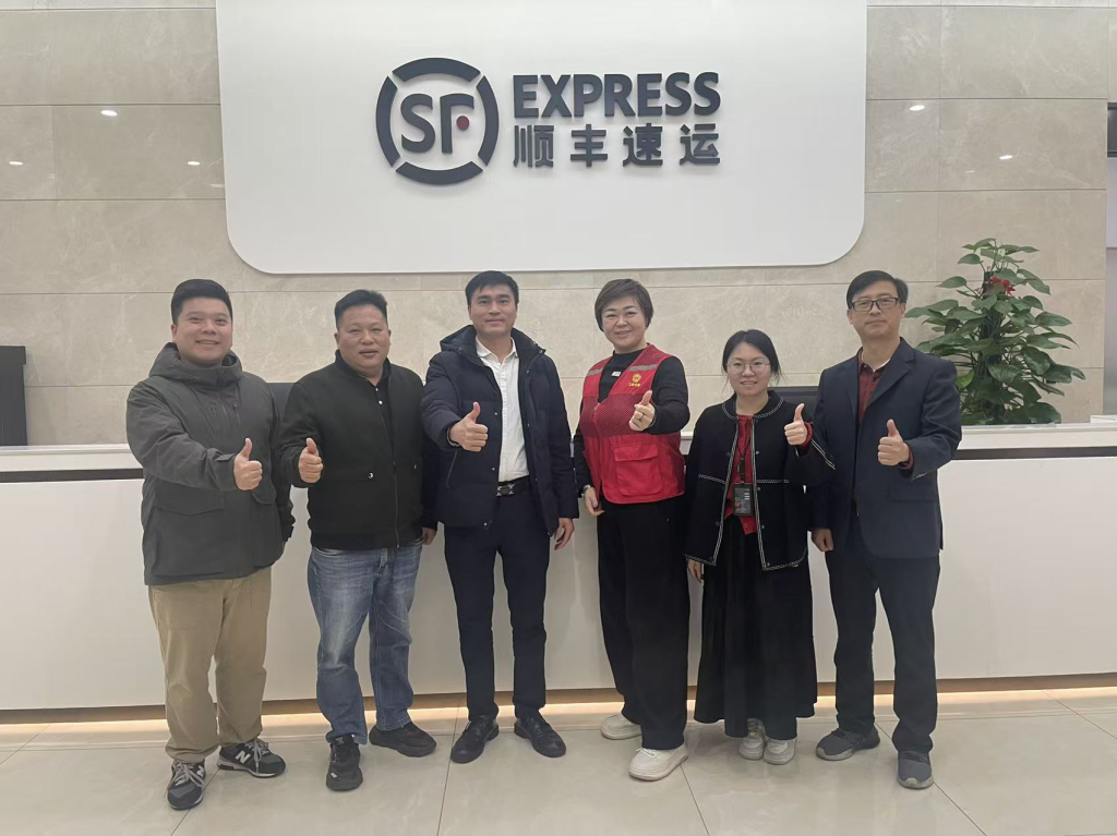 8EBB6B544E4AD69FEA40405D1A3_7CC06B8F_E82FE