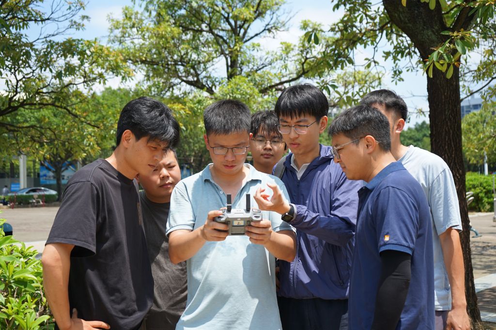 29E9E1713F1A6C9F0F1017CEBDB_770DB858_26C7D