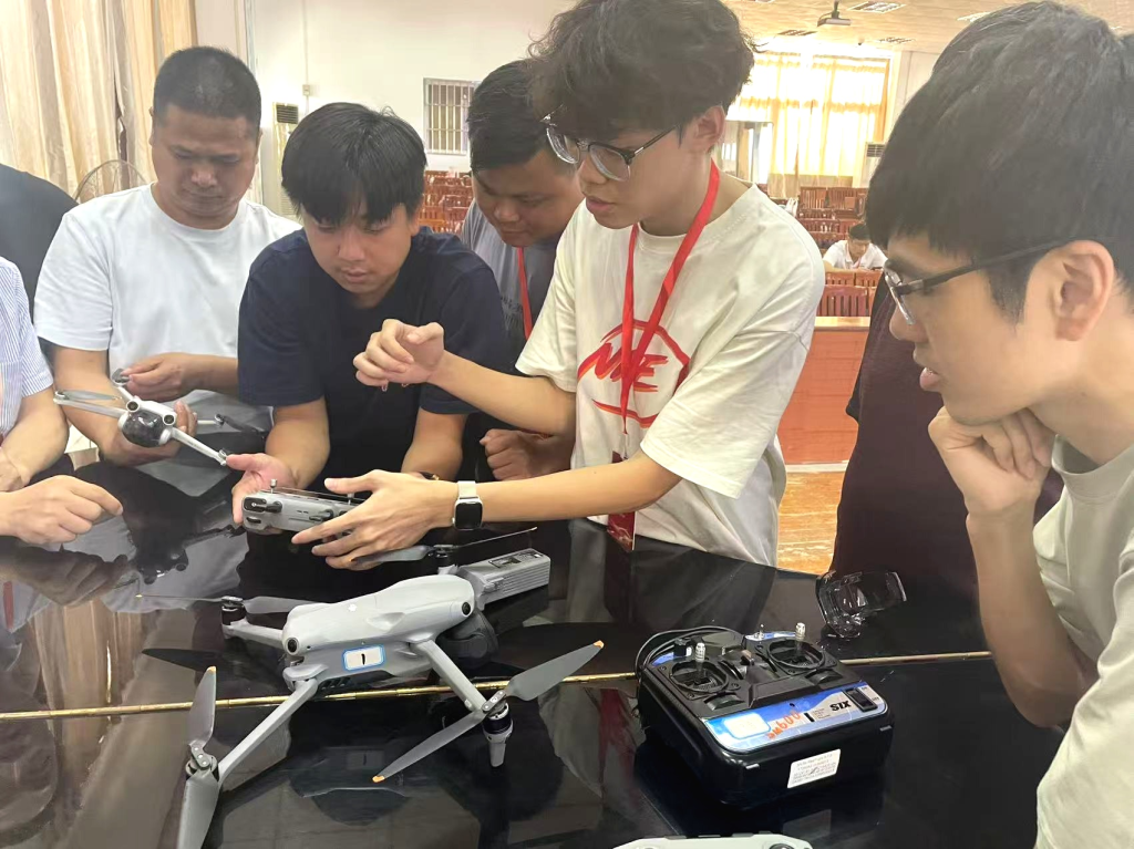 D944CACCC55A068C65DDF68FAF9_C1FE485E_1803C7